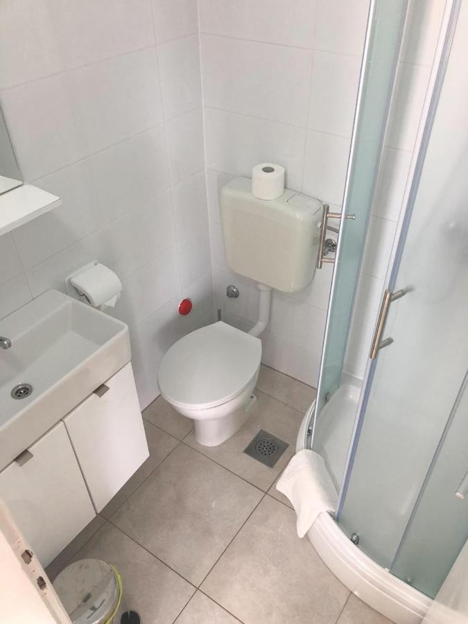 Lucija Apartamento Primošten Exterior foto